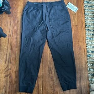 Men’s Lulu lemon black ABC jogger pants new with tags never worn